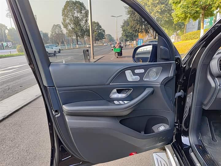 Mercedes-Benz Maybach GLS 2022 2022款 GLS 600 4MATIC 礼乐版