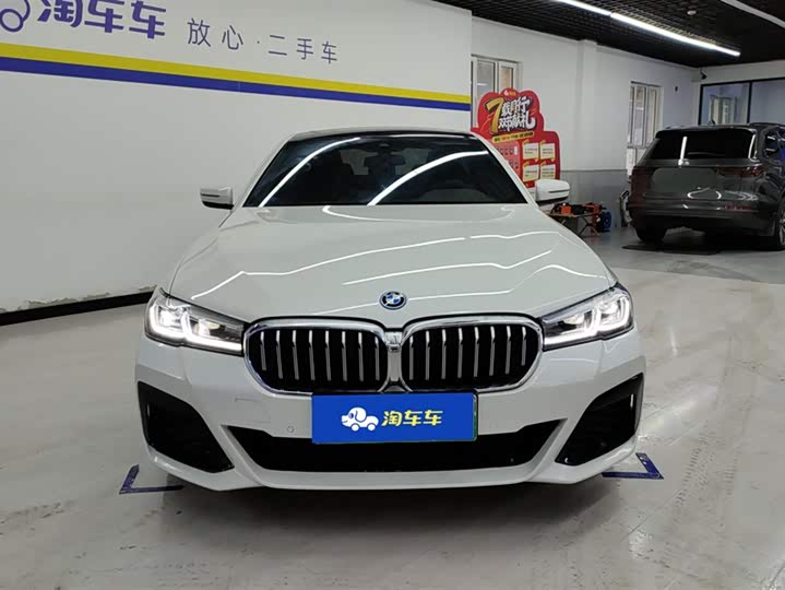 BMW 5 Series Hybrid 2022 2022款 535Le M运动套装