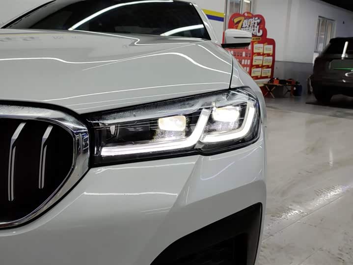 BMW 5 Series Hybrid 2022 2022款 535Le M运动套装