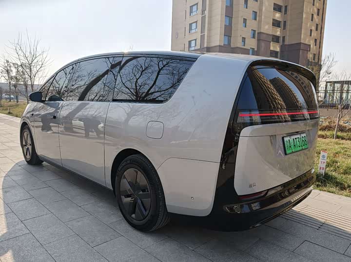 LiXiang Mega 2024 2024款 Ultra