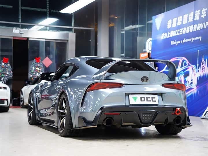 Toyota Supra 2022 2022款 GR SUPRA 3.0T 标准型