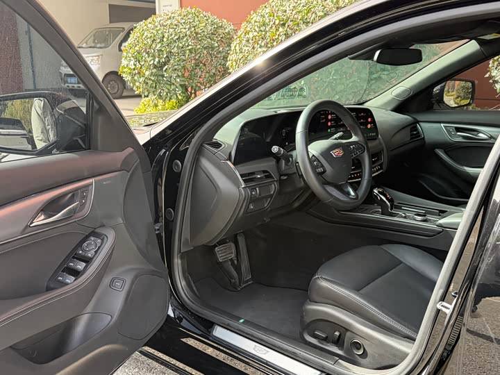 Cadillac CT5 2024 2024款 28T 豪华型