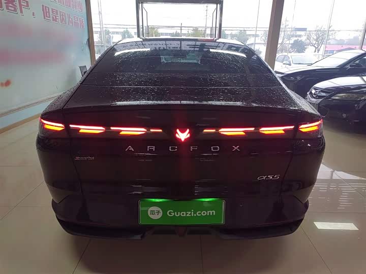 BAIC Arcfox Alpha S5 2024 2024款 560PRO 185kW