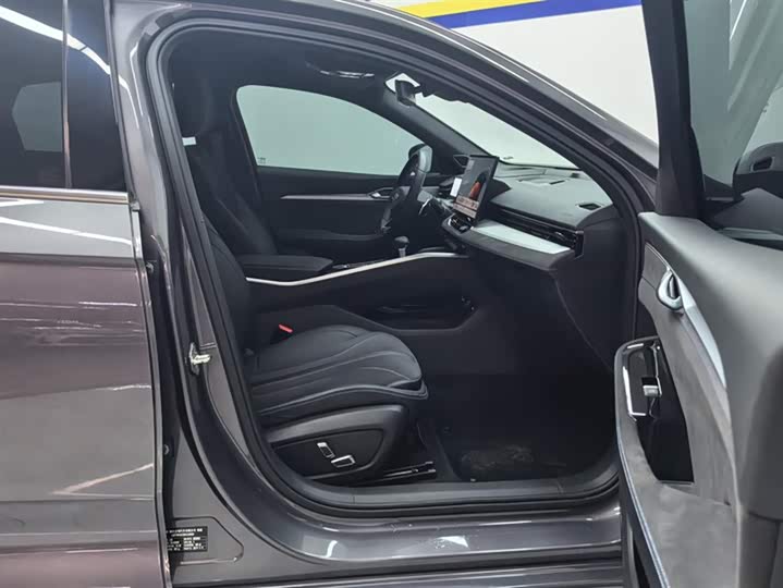 Geely Preface 2025 2025款 东方曜 2.0TD 望月版