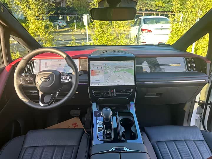 GAC Trumpchi M8 2024 2024款 宗师系列 400T 至尊版