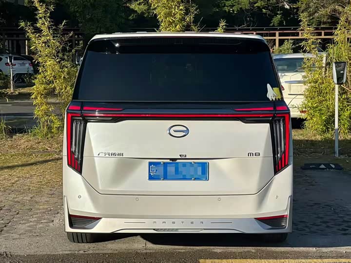 GAC Trumpchi M8 2024 2024款 宗师系列 400T 至尊版