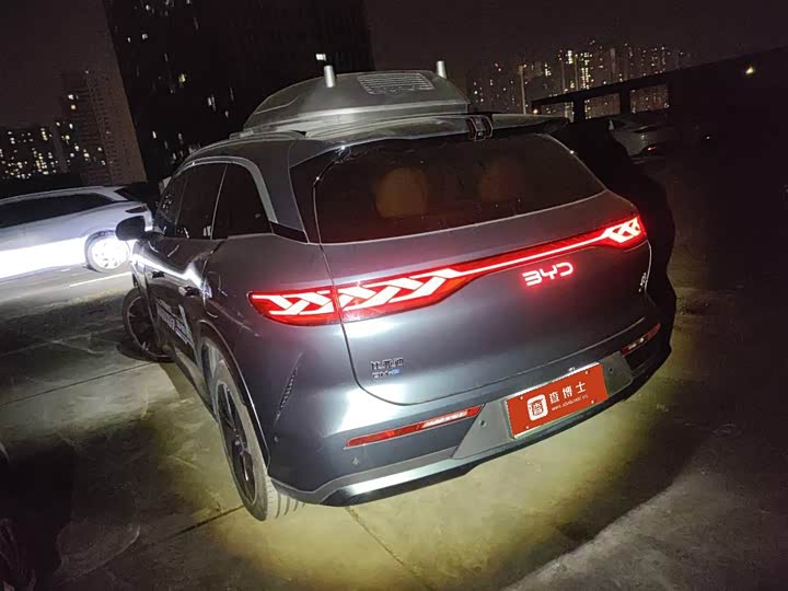 2025 BYD Tang L