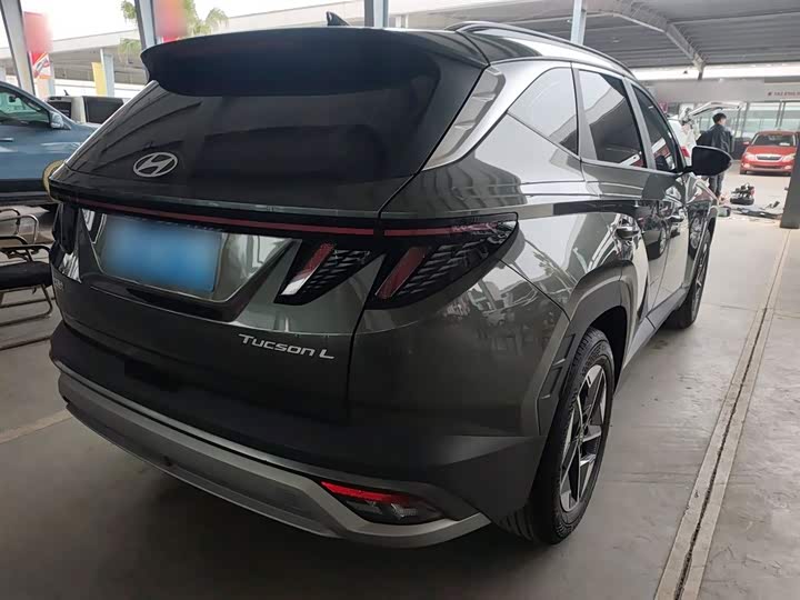 Hyundai Tucson L 2025 2025款 途胜L 1.5T 精英版