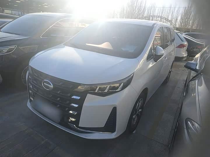 GAC Trumpchi M6 2023 2023款 PRO 270T DCT尊享版