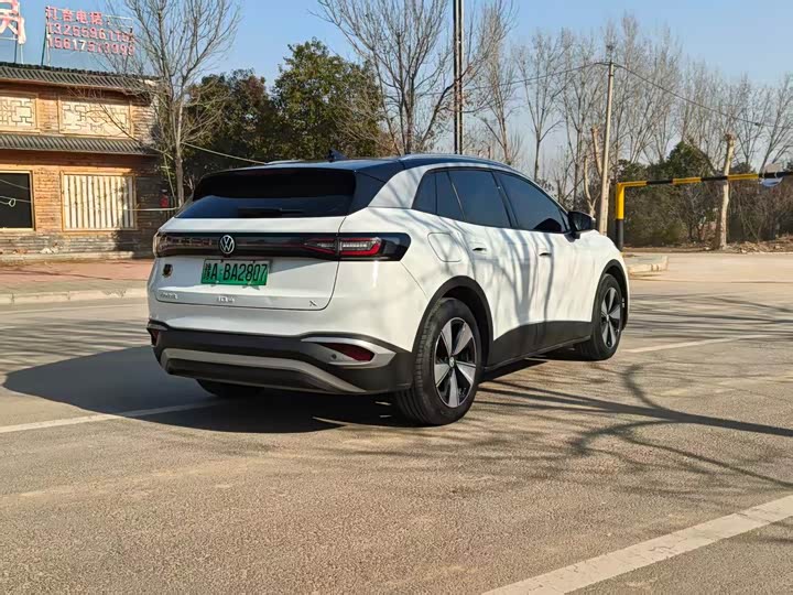 2025 Volkswagen ID.4 X