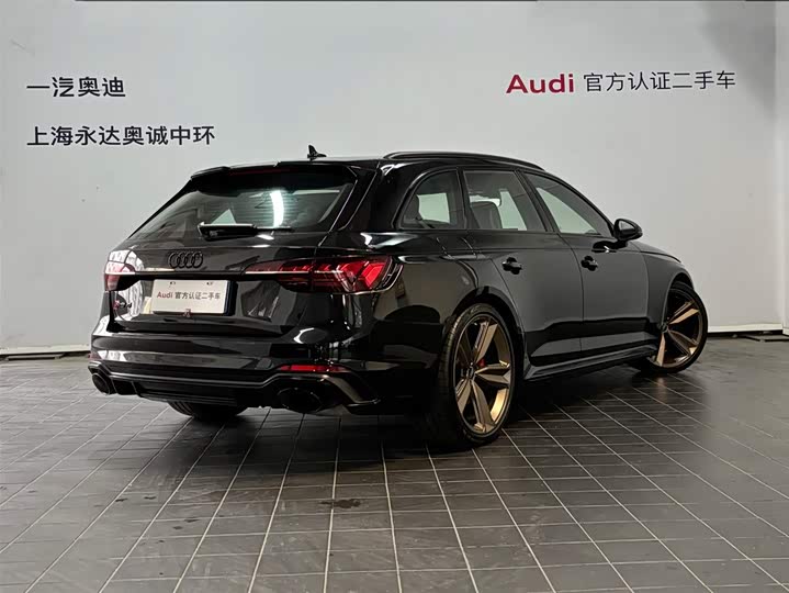 Audi RS 4 2023 2023款 RS4 Avant 暗金版