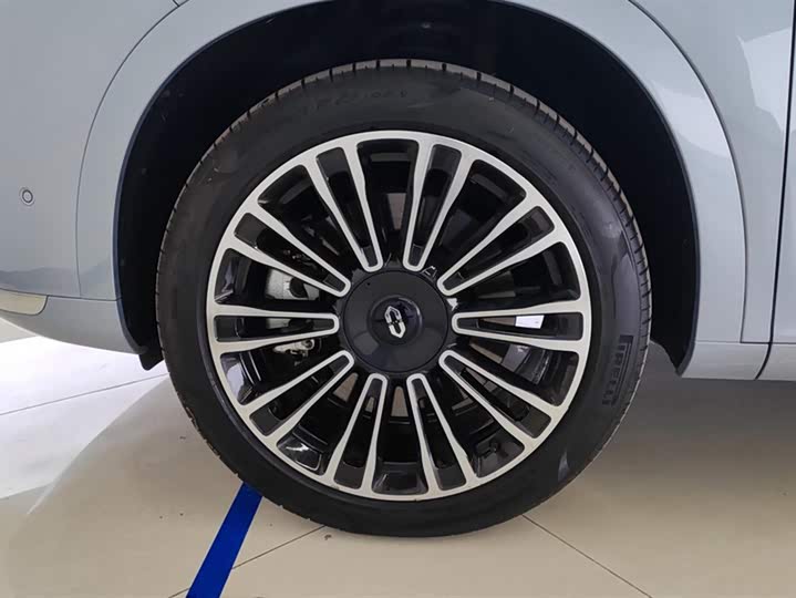 Aito M7 2024 2024款 1.5T 智驾四驱Max版 5座