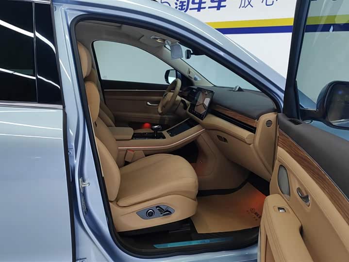 Aito M7 2024 2024款 1.5T 智驾四驱Max版 5座