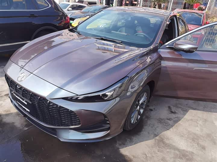 MG Motor 5 2025 2025款 180DVVT 全球豪华版