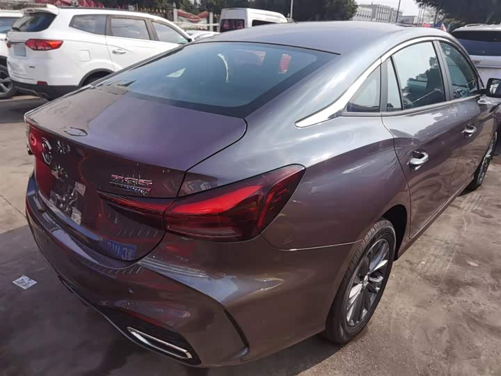 MG Motor 5 2025 2025款 180DVVT 全球豪华版