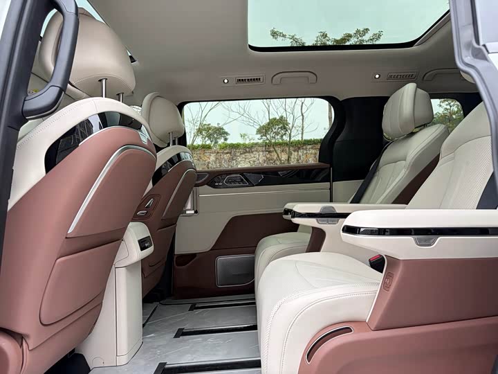 BYD Xia 2025 2025款 DM-i 1.5T 180km 超越型