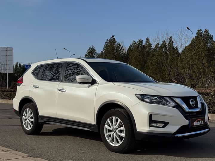 Nissan X-Trail 2023 2023款 经典 2.0L 两驱智联舒享版