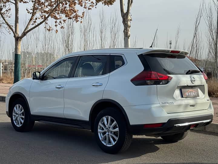 Nissan X-Trail 2023 2023款 经典 2.0L 两驱智联舒享版
