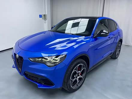 Alfa Romeo Stelvio 2023 2023款 2.0T 280HP Veloce赛道版