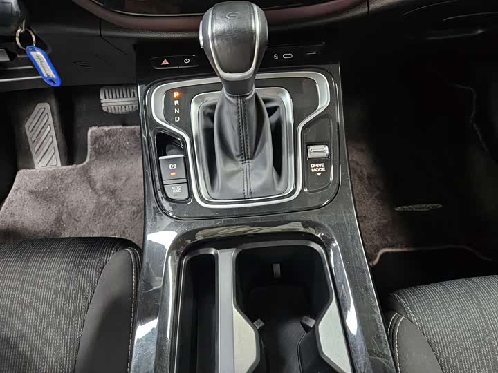 GAC Trumpchi M6 2023 2023款 PRO 270T DCT精英版