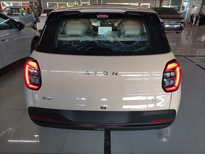 GAC Aion UT 2025 2025款 330星辉版