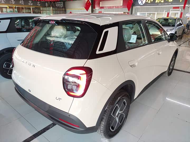 GAC Aion UT 2025 2025款 330星辉版