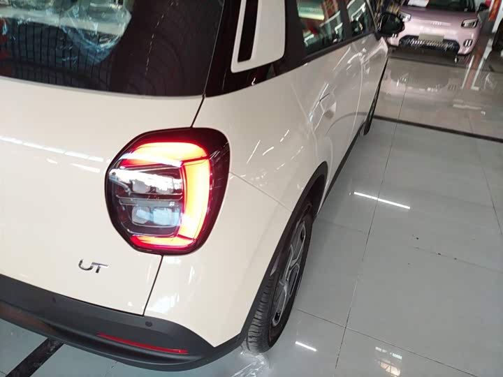 GAC Aion UT 2025 2025款 330星辉版