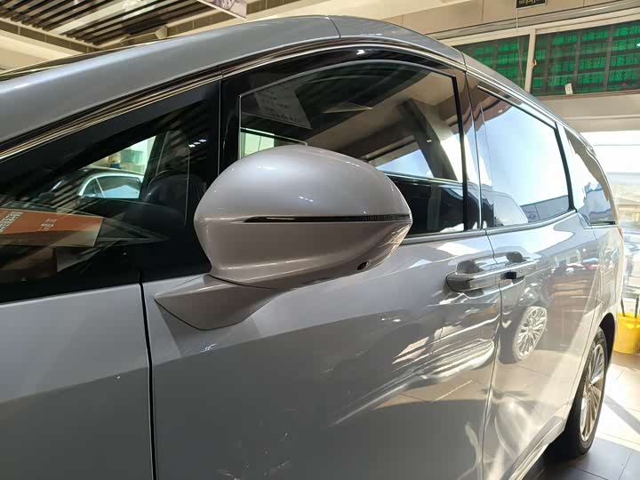 Buick GL8 Century 2025 2025款 2.0T 七座蕴世版