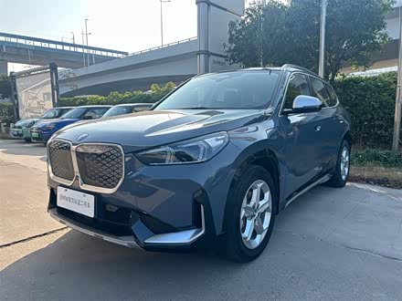 BMW iX1 2023 2023款 eDrive25L X设计套装