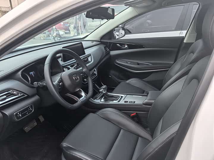 Changan Raeton CC 2022 2022款 蓝鲸版 1.5T DCT精英型