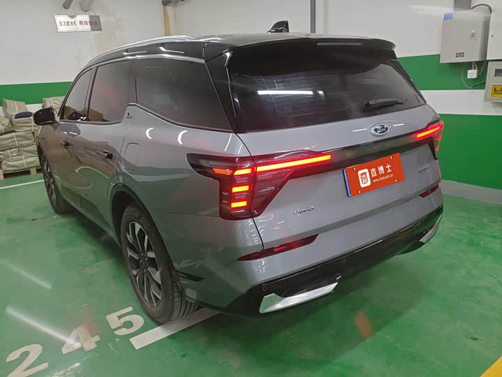 Ford Edge 2025 2025款 锐界L 2.0T EcoBoost 四驱七座至尊型