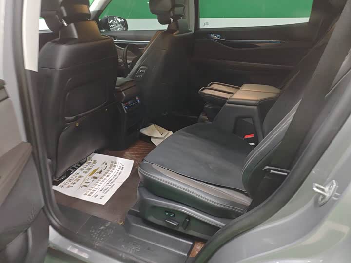 Ford Edge 2025 2025款 锐界L 2.0T EcoBoost 四驱七座至尊型