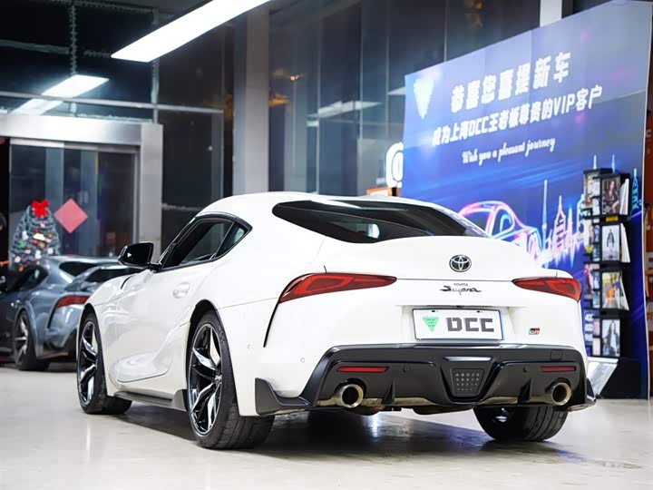 Toyota Supra 2022 2022款 GR SUPRA 3.0T 标准型