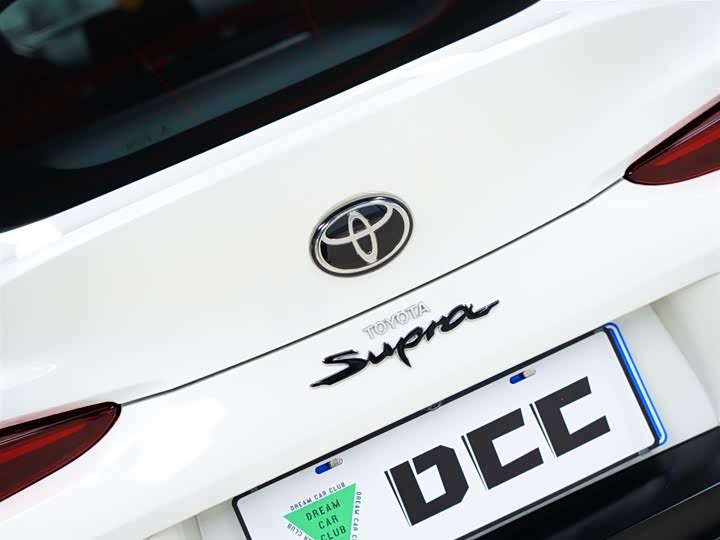 Toyota Supra 2022 2022款 GR SUPRA 3.0T 标准型