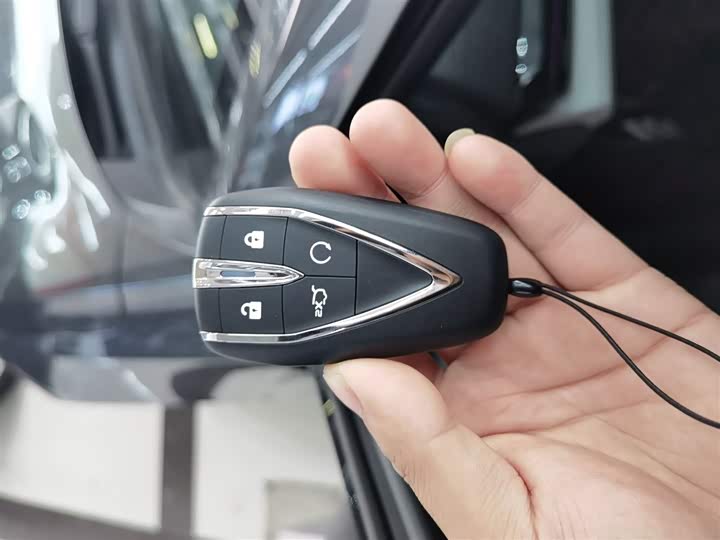 Changan UNI-V Hybrid 2023 2023款 智电iDD 1.5T 113km智酷型