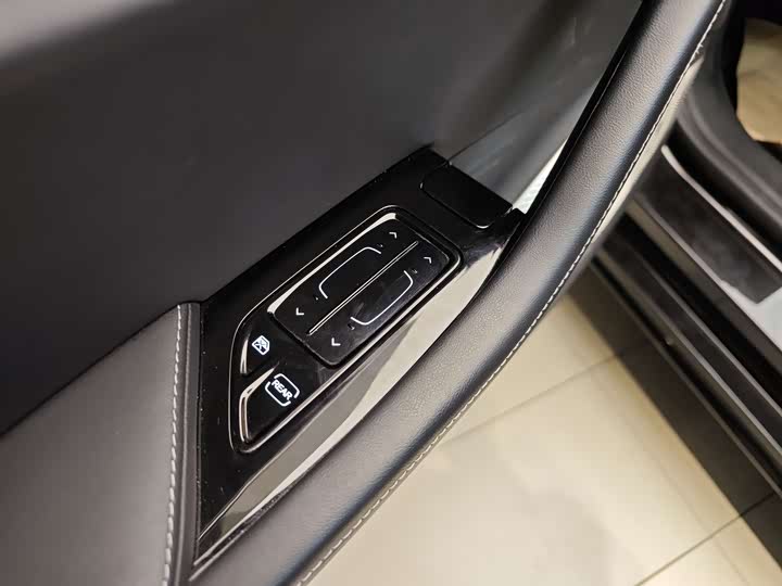 Hozon S 2023 2023款 纯电 520km 后驱版