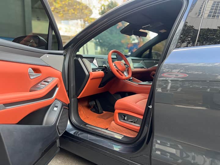 BYD Tang L 2025 2025款 EV 670KM激光雷达尊享型