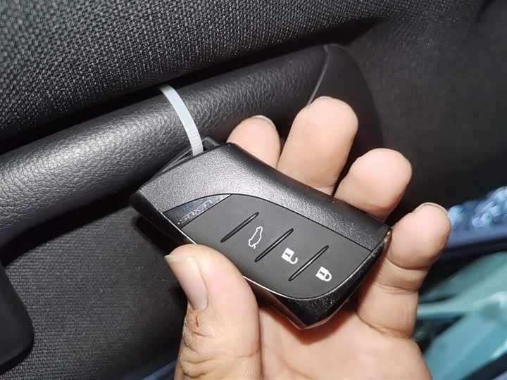 Lexus ES 2025 2025款 200 臻享版