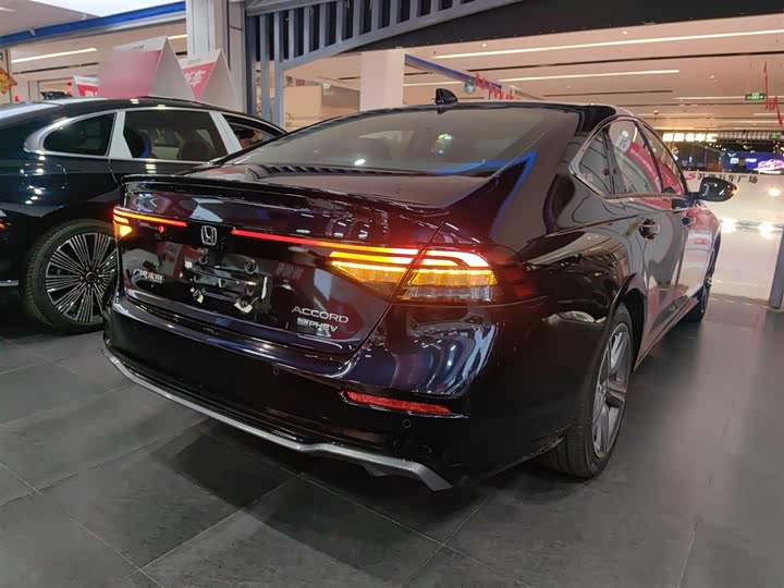 Honda Accord Hybrid 2023 2023款 2.0L e:PHEV 尊贵版