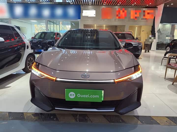 Toyota bZ3 2023 2023款 616km 长续航Premium