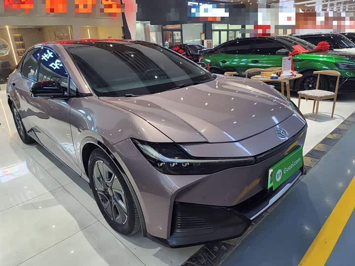 Toyota bZ3 2023 2023款 616km 长续航Premium