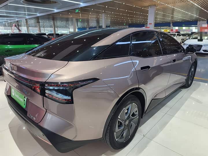 Toyota bZ3 2023 2023款 616km 长续航Premium