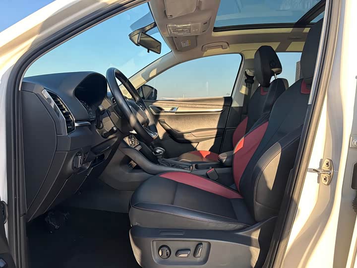 Skoda Karoq 2022 2022款 TSI280 尊贵版