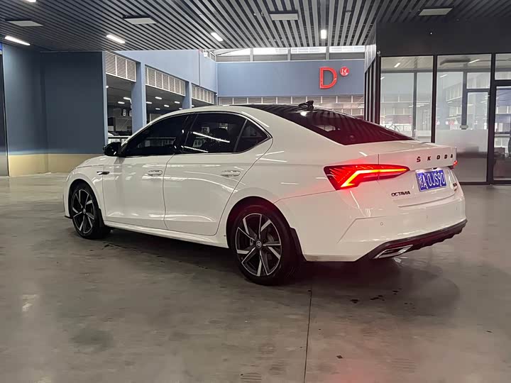Skoda Octavia Pro 2022 2022款 PRO TSI280 奢享版
