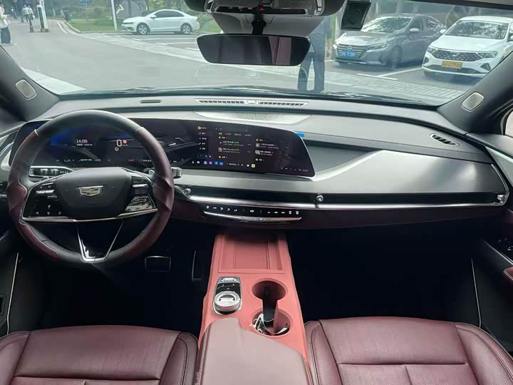 Cadillac XT5 2025 2025款 2.0T 铂金型