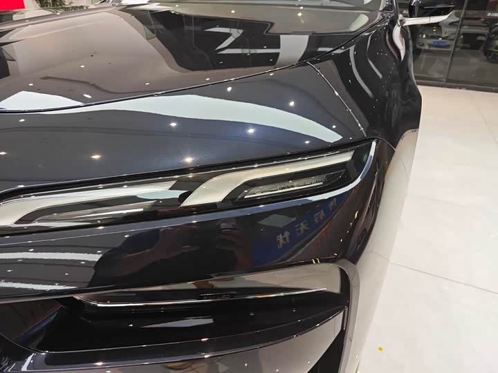 BMW 7 Series 2023 2023款 735Li 豪华套装