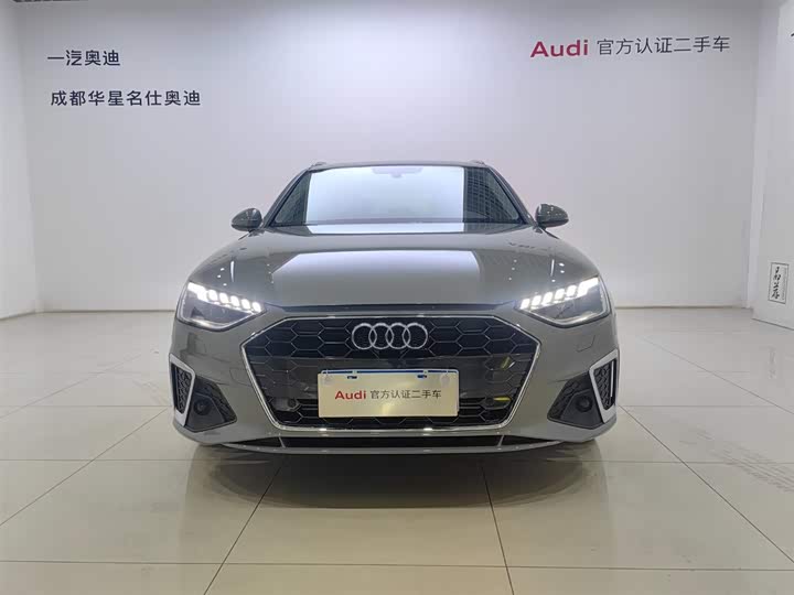 Audi A4 2021 2021款 Avant 先锋派 40 TFSI 时尚动感型