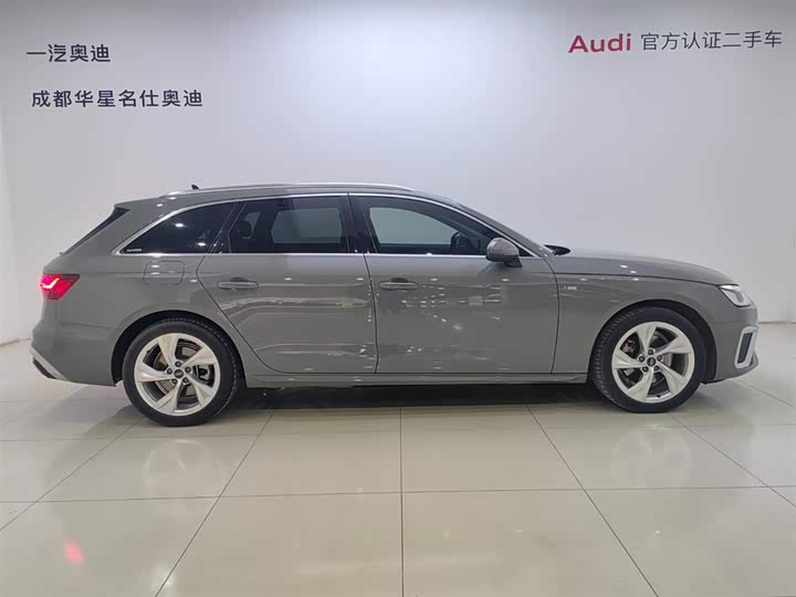 Audi A4 2021 2021款 Avant 先锋派 40 TFSI 时尚动感型
