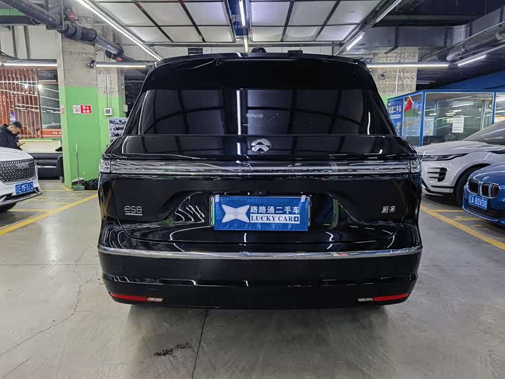 Nio ES8 2026 2026款 六座行政签名版