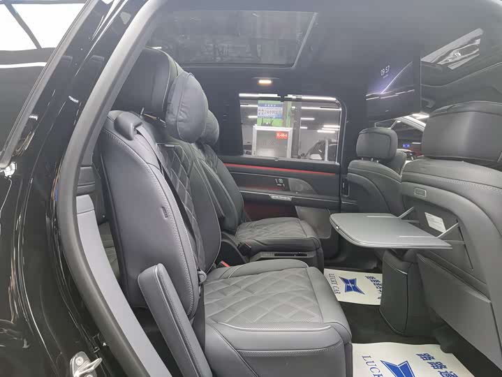 Nio ES8 2026 2026款 六座行政签名版